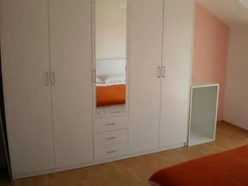 Villa Mima Split 2*,